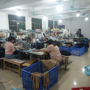 广州利盈服装有限公司