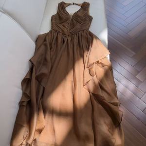 外单 寻连衣裙加工厂 (礼服类)