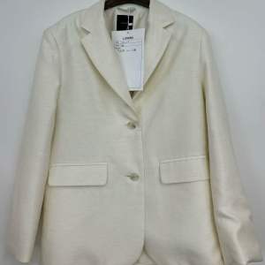 外单 寻女装梭织加工厂