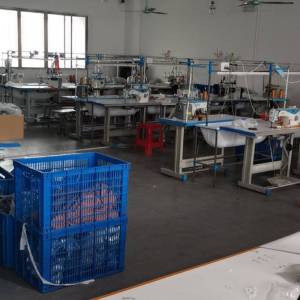 广州红伟服饰有限公司