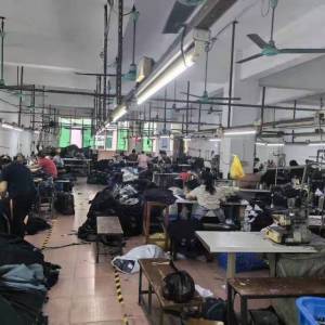 广州博众服装有限