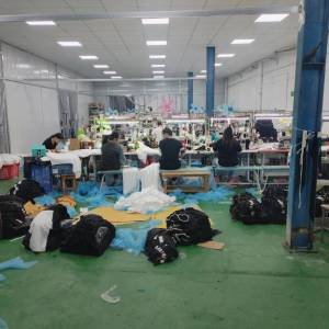 天门市宏骐服饰有限公司