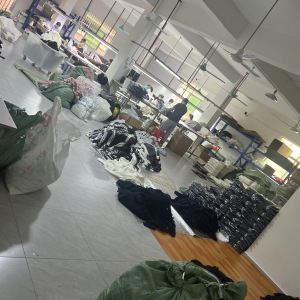 东莞颖励服饰有限公司