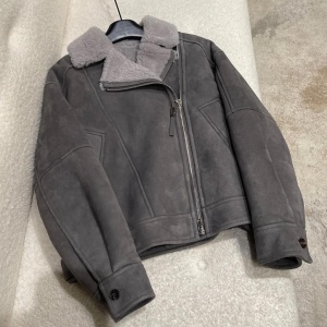 网单女装 寻专业皮毛一体加工厂