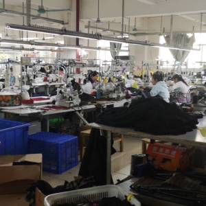 广州市上锦服饰么司