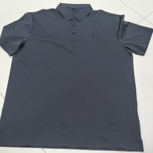 工厂外发 寻无缝压胶T恤加工厂