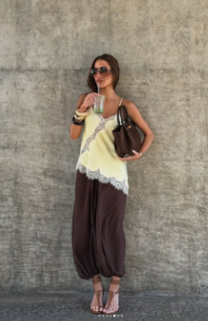 跨境电商 找专业做缎面类女装工厂