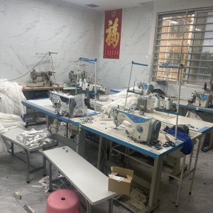 东莞市梦燃格服饰有限公司