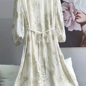 品牌单 寻真丝连衣裙加工厂