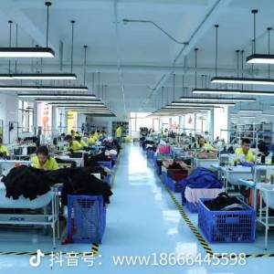 思雨服装有限公司