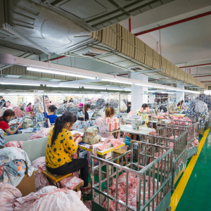 江西省瑞特制衣有限公司