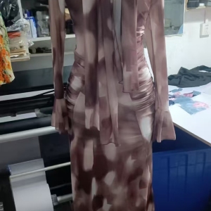 非洲外贸单 找专业网纱女装工厂