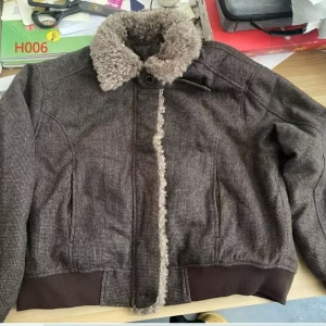 档口+直播单 寻梭织外套工厂