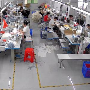 东莞市虎门金潞制衣厂