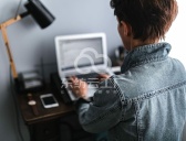 从订单到生态:为什么礼服工厂选择,比价格更关键