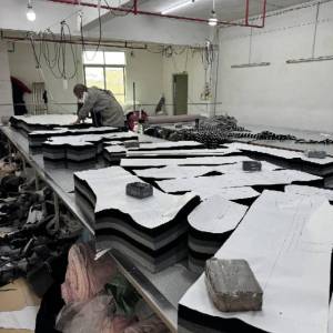 鑫元丽服装加工厂