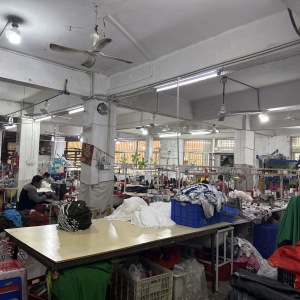 鸿俪服装加工厂