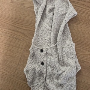 沙河南城档口 找大朗女装毛织厂 (有开发能力)