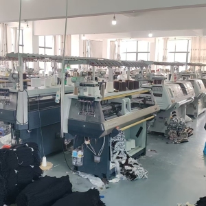 嘉兴市（壹利达）珀姿服装厂