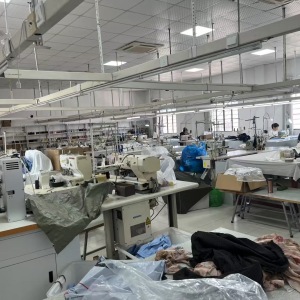 上海俊冬服饰有限公司