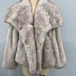 外单 找做狐狸皮和裘皮等类型厚款服装厂