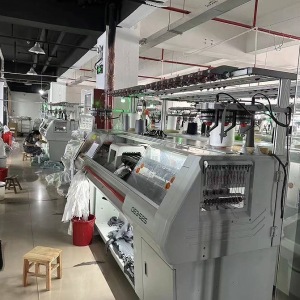 嘉兴蓓莱服饰有限公司