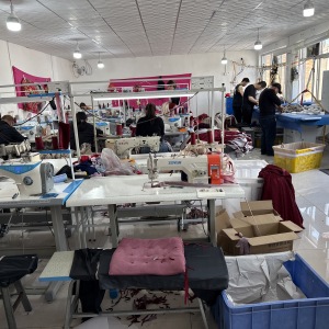 永清港铃服装服饰有限公司