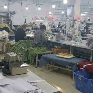 小范服饰加工厂