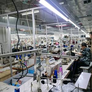 东莞市缘金服饰有限公司