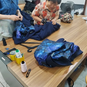 质上服饰