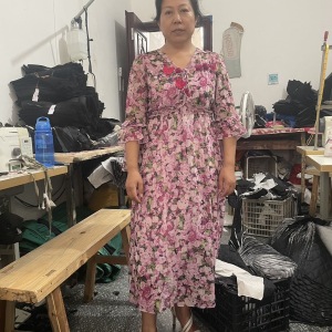 随县经纬服饰行