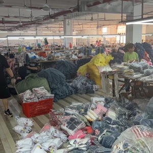 服尔佳服饰有限公司