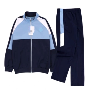 公司单 找秋冬校服、冲锋衣工厂