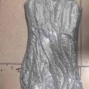外贸单 寻烫钻款女装工厂
