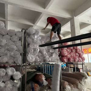 小瓦绣花厂