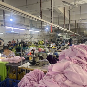 中山市瑞航服装有限公司