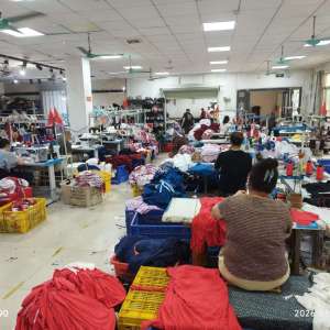广州市白云区鑫宇制衣厂